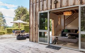 Beech Hill - Pet Friendly Holiday Home